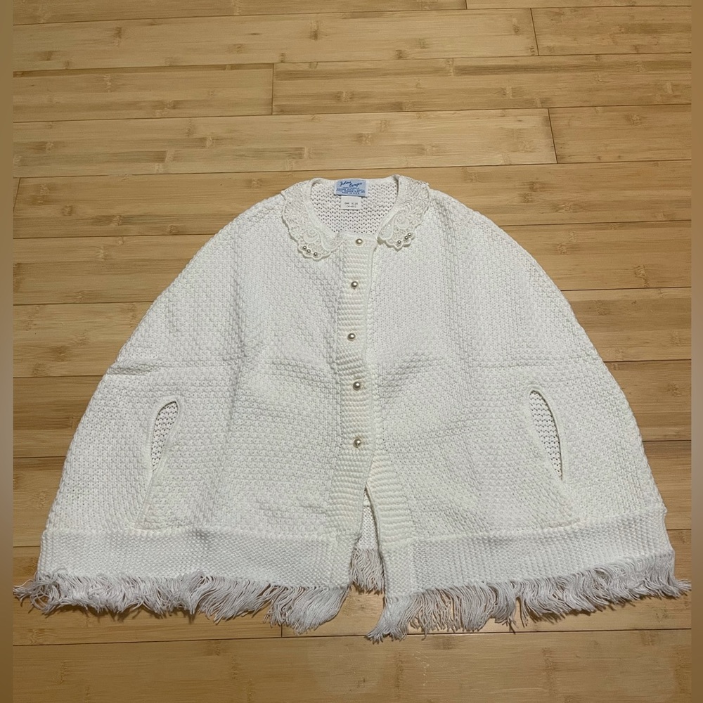NEW Julius Berger Sweater Shaw P & P Cape Girl